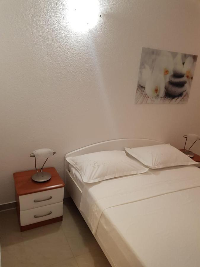 Apartment Miskovic Makarska Exterior foto